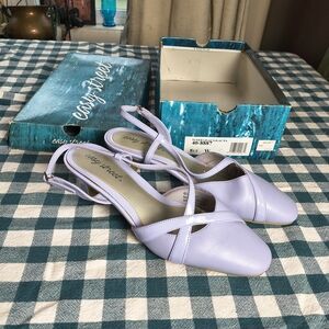 Vintage easy Street pastel lilac purple slingback pumps